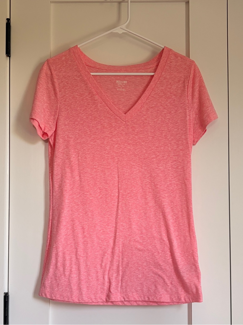Mossimo pink tee, size medium